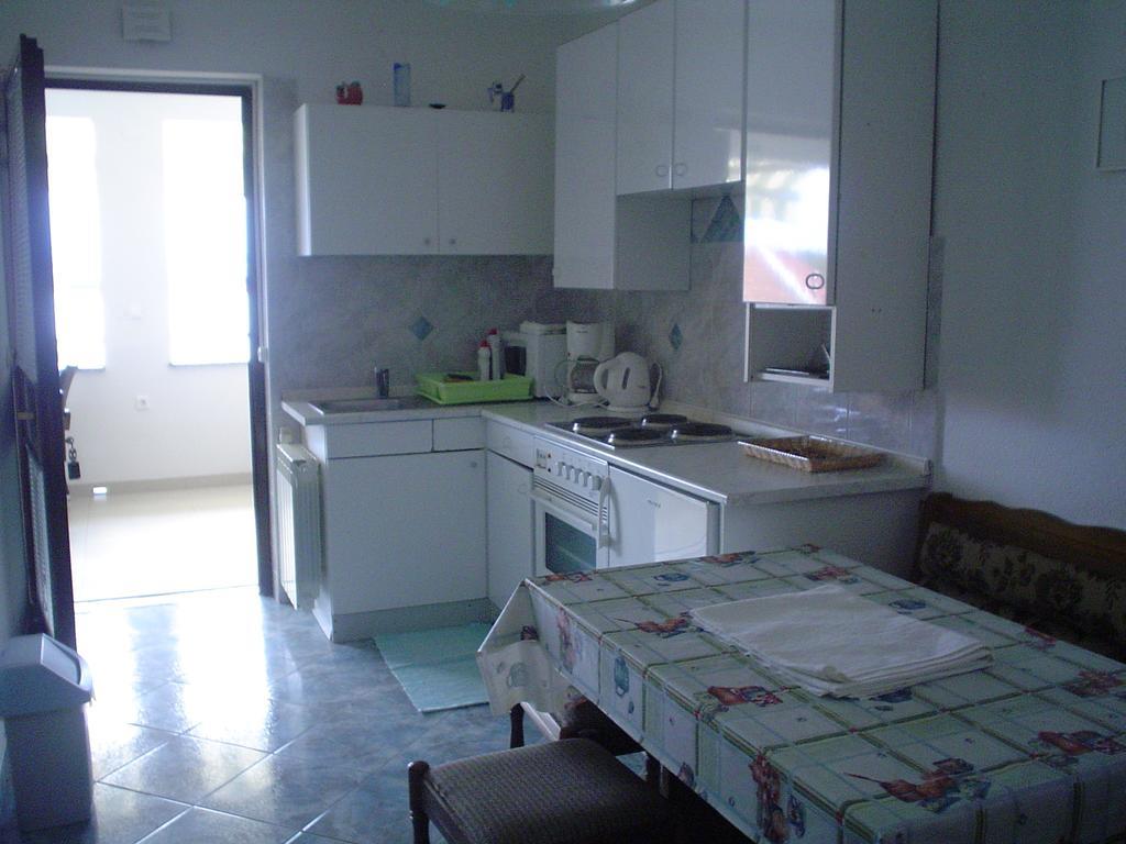 Apartman Kondic Omišalj Δωμάτιο φωτογραφία
