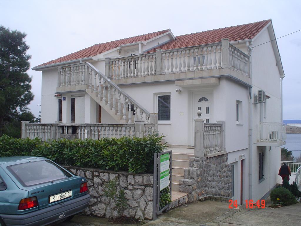 Apartman Kondic Omišalj Δωμάτιο φωτογραφία