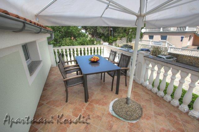 Apartman Kondic Omišalj Εξωτερικό φωτογραφία