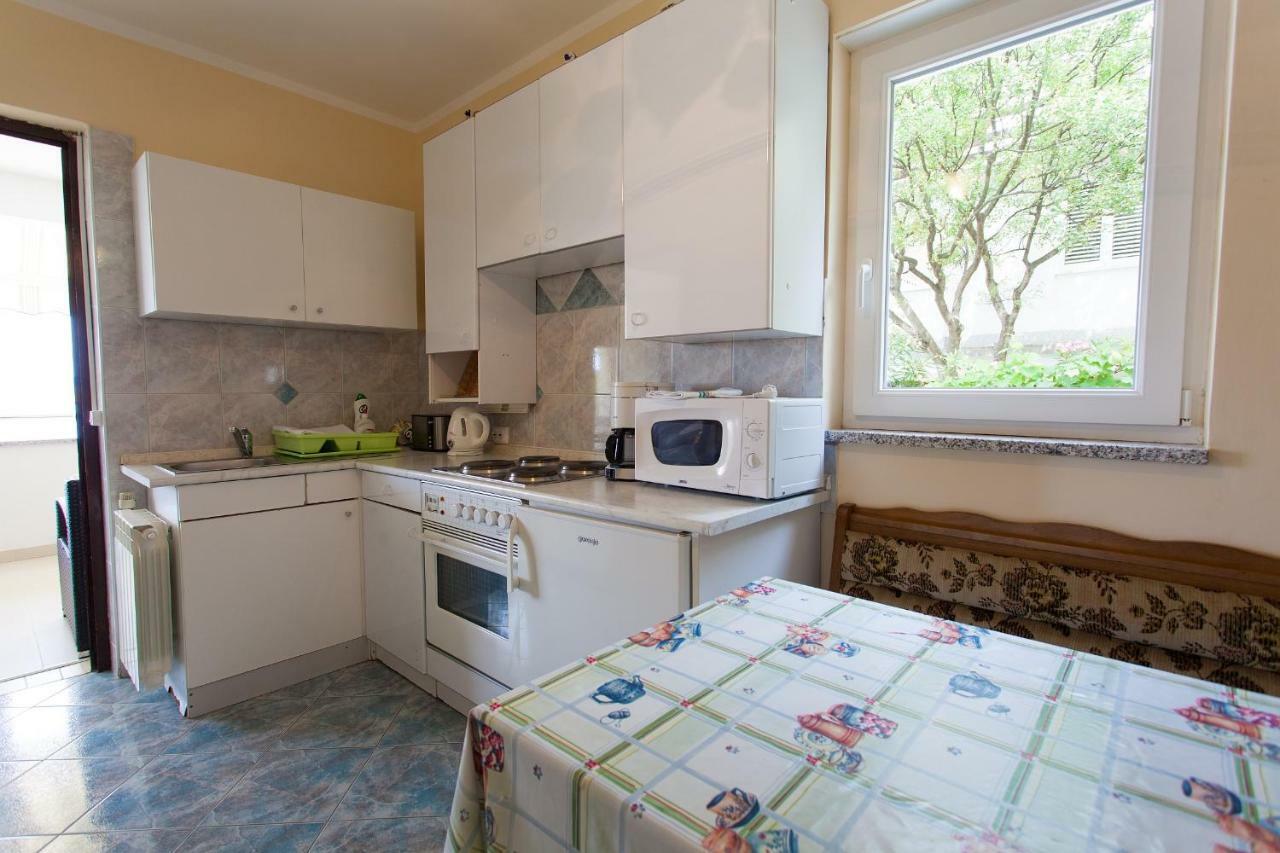 Apartman Kondic Omišalj Εξωτερικό φωτογραφία