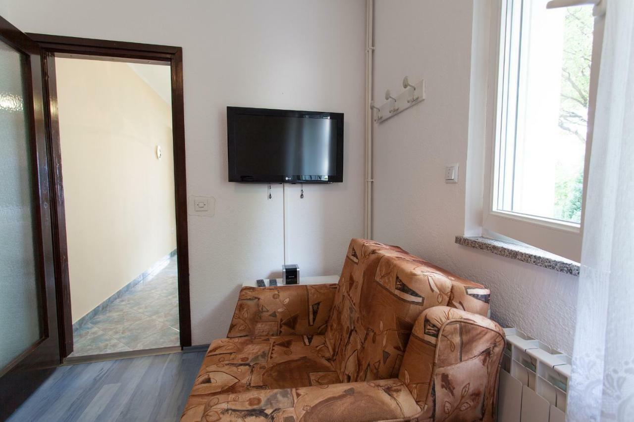 Apartman Kondic Omišalj Εξωτερικό φωτογραφία